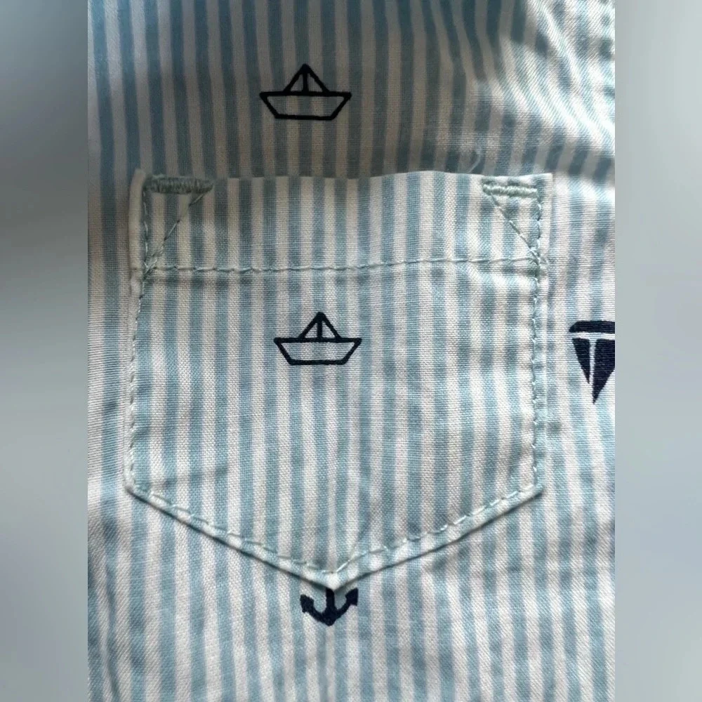 Carter’s | baby boys long sleeve pinstripe dress shirt. Size: 6M.​